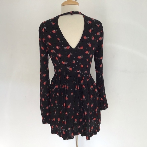 Free People Teagan Black Long Sleeve Y2K Dress with Red Flowers Size 2 overs… - Picture 6 of 13